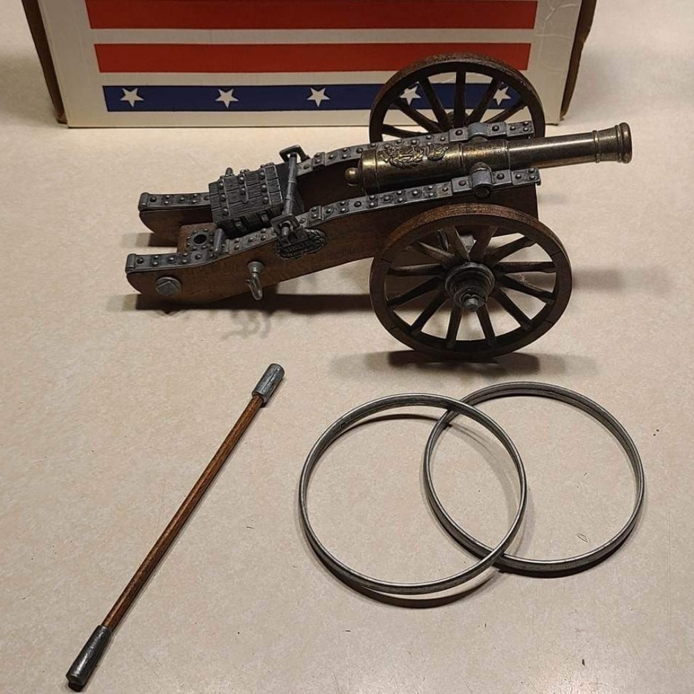 Napoleon Cannon Marked Replica price ends September 1